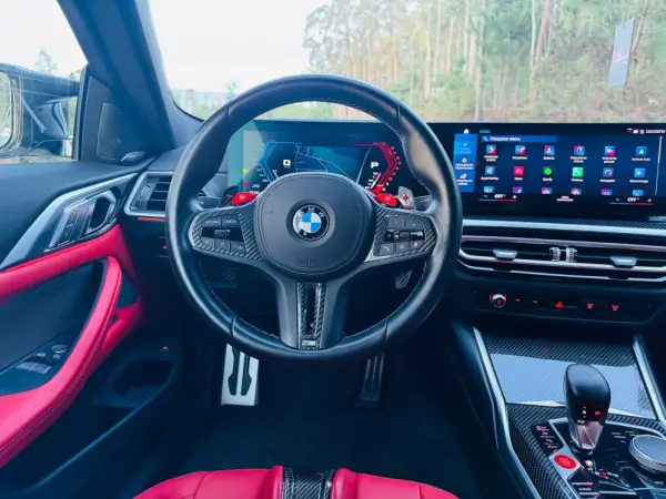 BMW M4 Competition xDrive 39