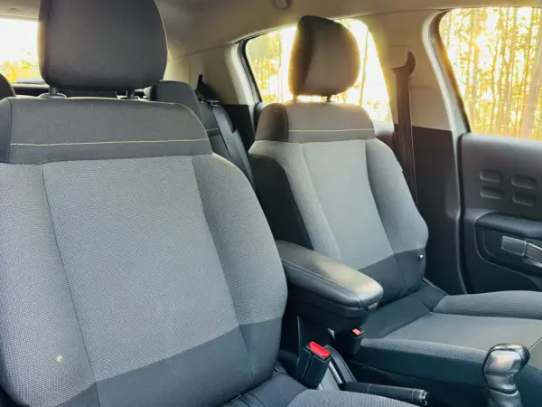 Citroën C3 1.2 PureTech Shine 34