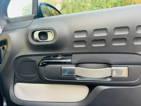 Citroën C3 1.2 PureTech Shine 35