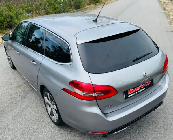 Peugeot 308 SW 1.6 BlueHDi GT Line 10