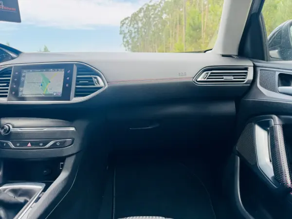 Peugeot 308 SW 1.6 BlueHDi GT Line 27