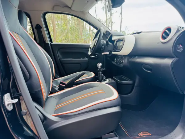 Renault Twingo 0.9 TCe GT 31