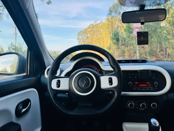 Renault Twingo 1.0 SCe Limited 29