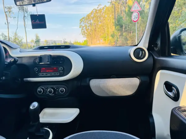 Renault Twingo 1.0 SCe Limited 31