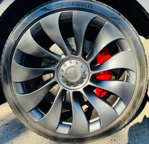 Tesla Model Y Performance Tração Integral 4