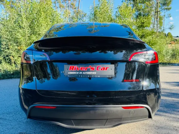 Tesla Model Y Performance Tração Integral 13