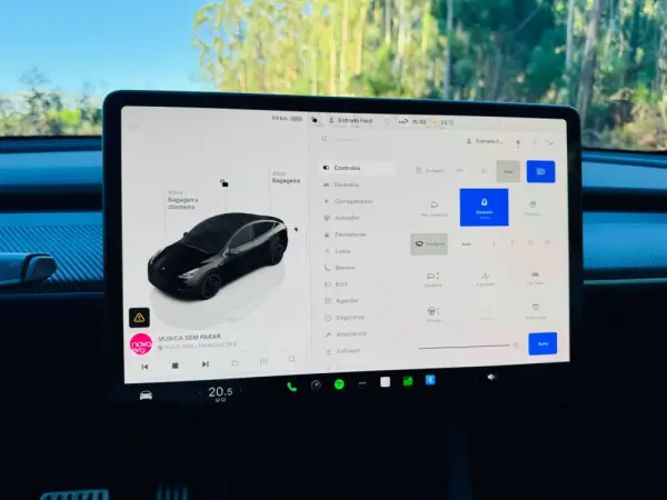 Tesla Model Y Performance Tração Integral 26