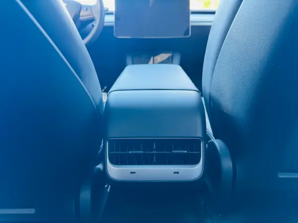 Tesla Model Y Performance Tração Integral 42