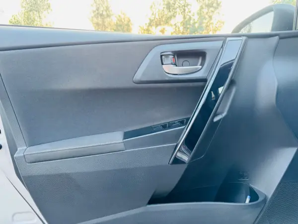 Toyota Auris Touring Sports 1.4 D-4D Comfort+Pack Techno+Pack Sport 17