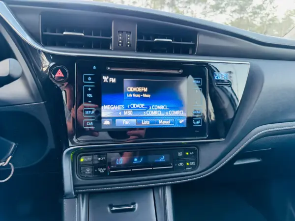 Toyota Auris Touring Sports 1.4 D-4D Comfort+Pack Techno+Pack Sport 28