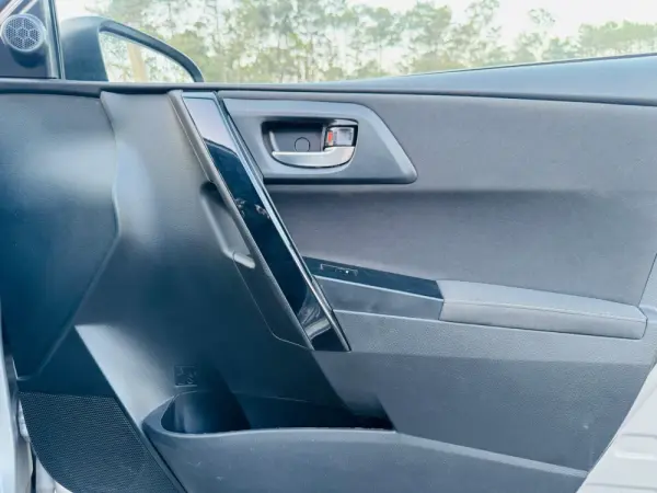 Toyota Auris Touring Sports 1.4 D-4D Comfort+Pack Techno+Pack Sport 36