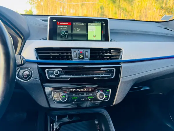 BMW X2 20 d xDrive Auto Pack M 28