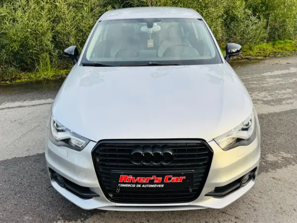 Audi A1 1.6 TDI S-line 6