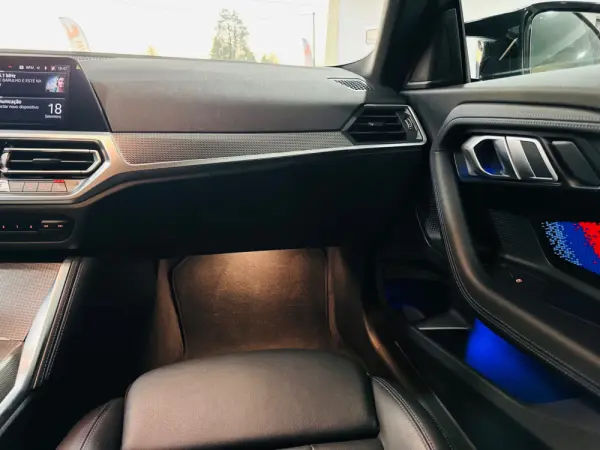 BMW M240i xDrive Auto 35