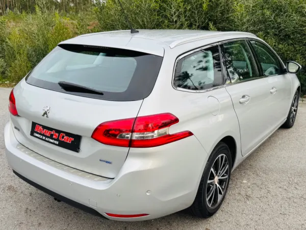 Peugeot 308 SW 1.6 BlueHDi Allure J17 12