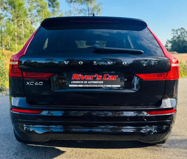 Volvo XC 60 2.0 B4 Inscription Geartronic 11