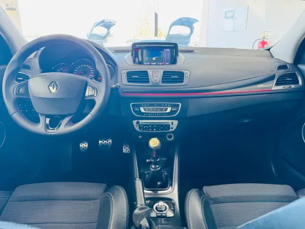 Renault Mégane Coupe 1.5 dCi GT Line 31