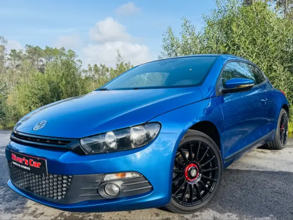 Volkswagen Scirocco 2.0 TDI Sport 2