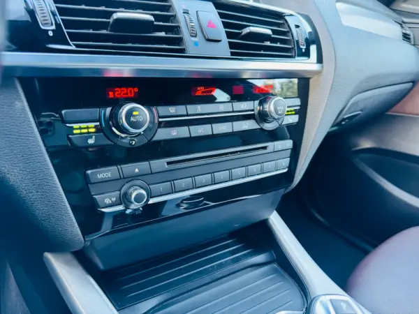 BMW X4 20 d xDrive xLine Pack M Auto 35