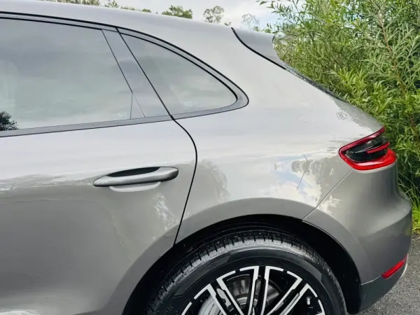 Porsche Macan S 5