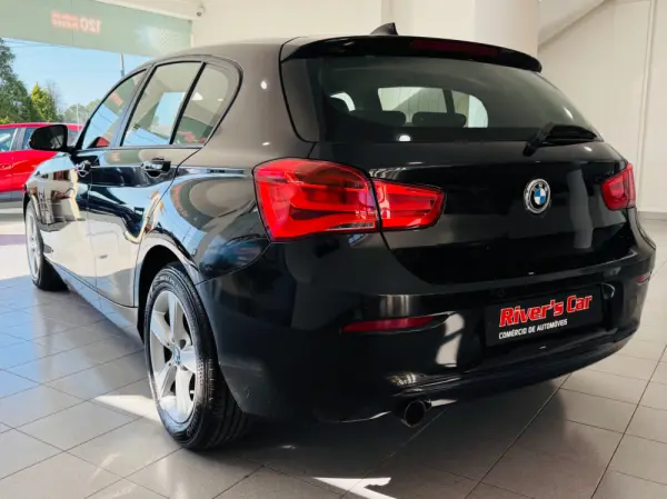 BMW 116 d Sport Line 9