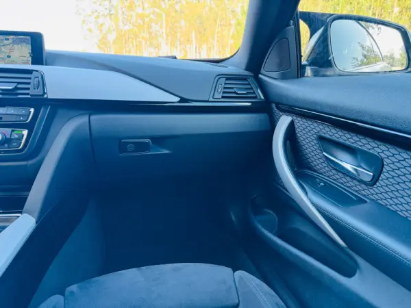BMW 420 d Pack M Auto 33