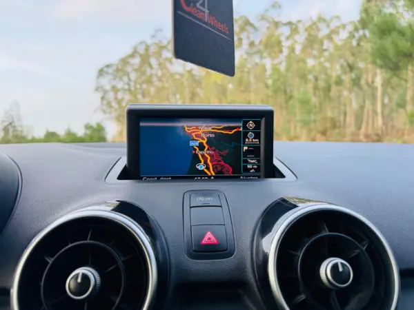 Audi A1 1.6 TDI S-line 30