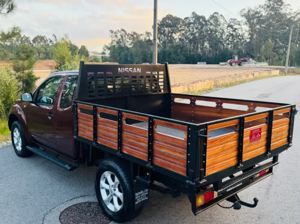Nissan Navara 2.5 dCi CD SE Eastpak 18