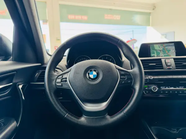 BMW 116 d Sport Line 41