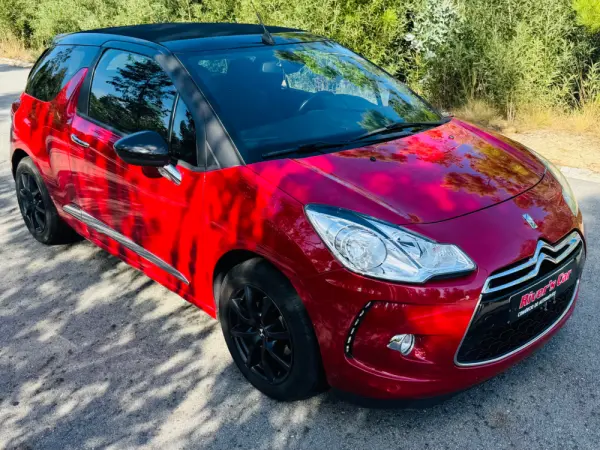 Citroen DS3 Cabrio 1.2 VTi So Chic 6
