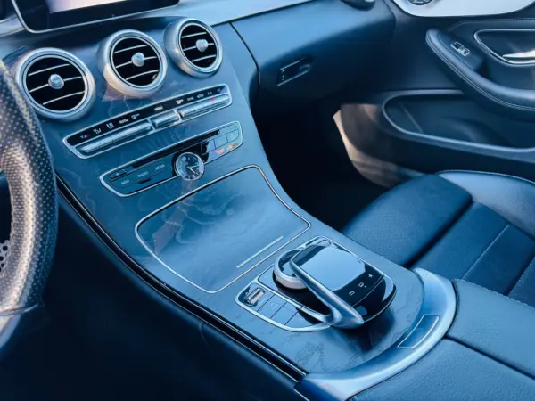 Mercedes-Benz C 220 d 9G-TRONIC AMG Line 36