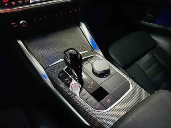 BMW M240i xDrive Auto 32