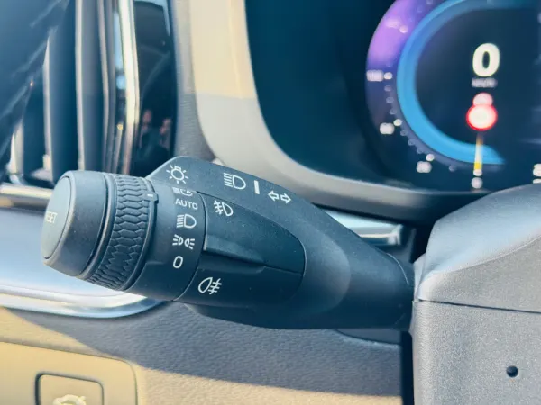 Volvo XC 60 2.0 B4 Inscription Geartronic 29