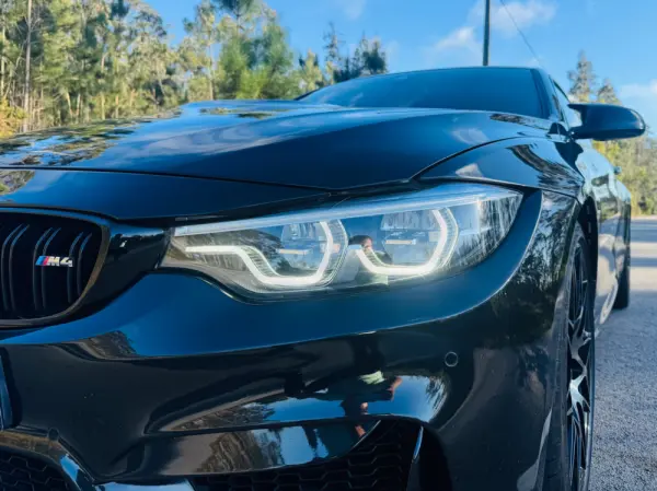 BMW M4 DKG Competition 18