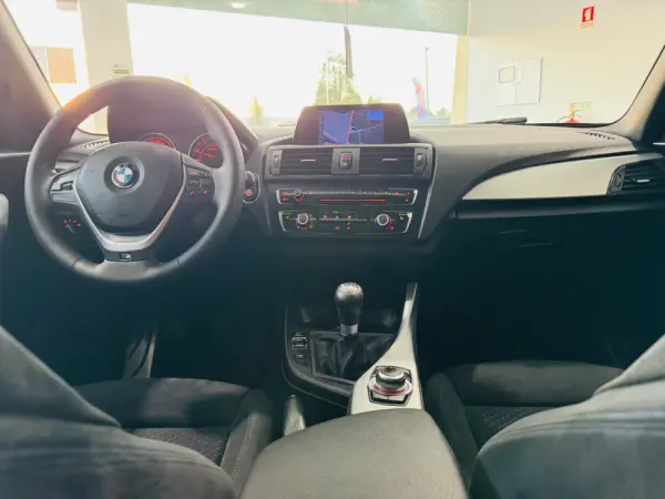 BMW 118 d Pack M 31