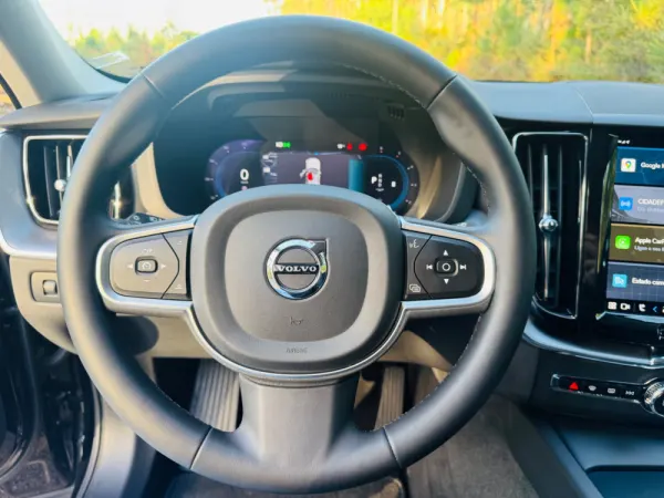 Volvo XC 60 2.0 B4 Inscription Geartronic 26