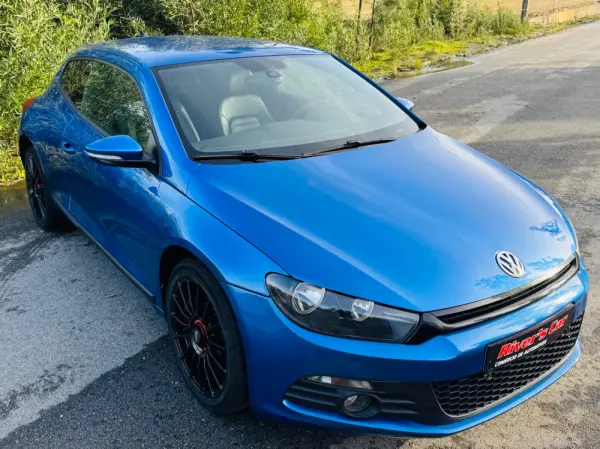 Volkswagen Scirocco 2.0 TDI Sport 8