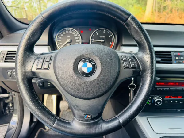 BMW 320 d Pack M 23