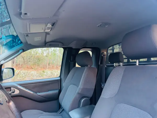 Nissan Navara 2.5 dCi CD SE Eastpak 29