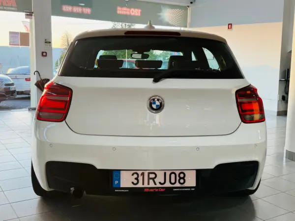BMW 118 d Pack M 11