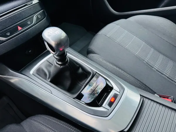 Peugeot 308 SW 1.6 BlueHDi Allure J17 28