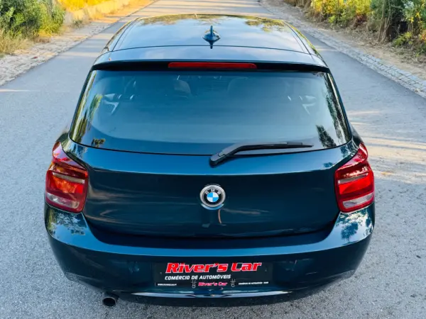 BMW 116 d Line Sport 12
