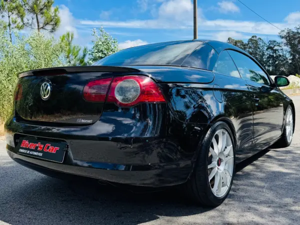 Volkswagen EOS 2.0 TDi Top 21