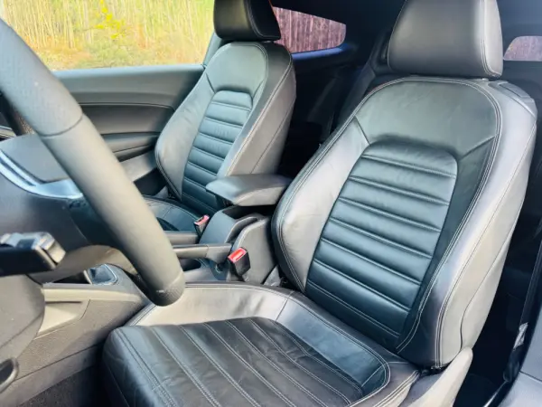 Volkswagen Scirocco 2.0 TDI Sport 14