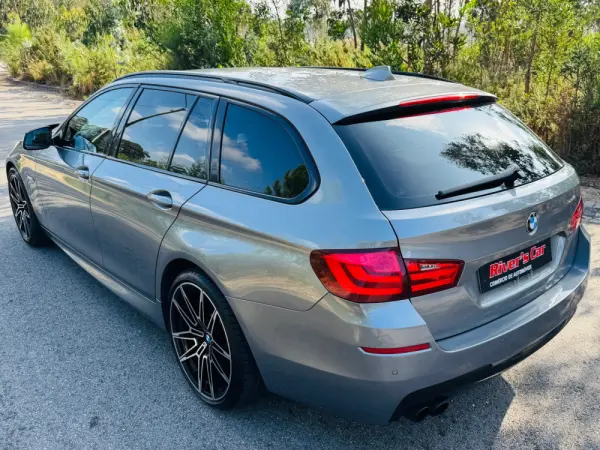 BMW 520 d Pack M Auto 15