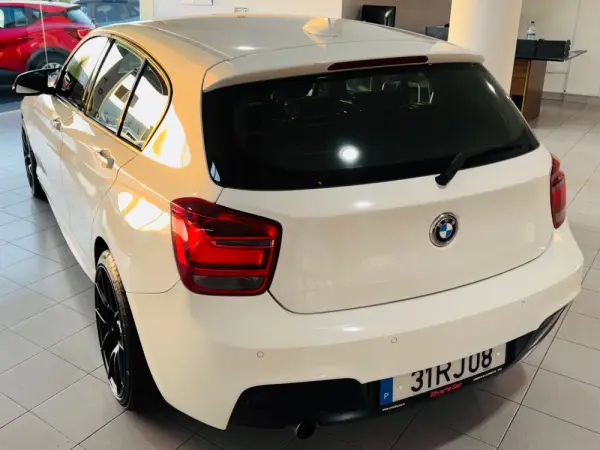 BMW 118 d Pack M 14