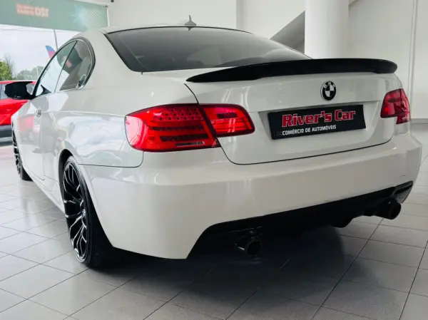 BMW 320 d Aut. M Sport Edition 13