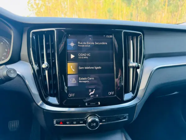 Volvo V60 2.0 D3 Inscription 28