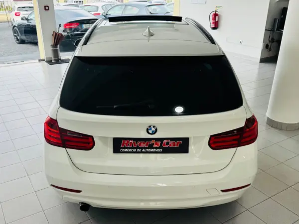 BMW 320 d Sport Line 12