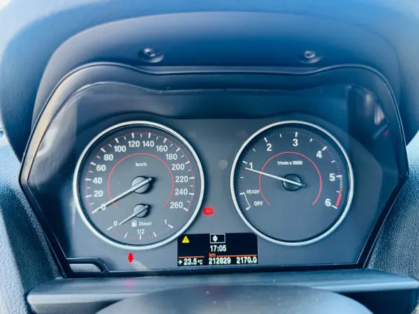 BMW 116 d EfficientDynamics Edition Sport Line 26